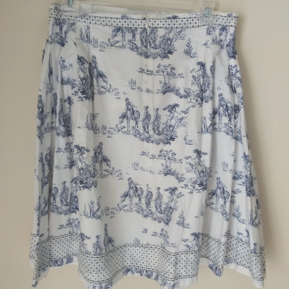 Emanuel Ungaro Skirt Size 12 - Picture 6 of 6